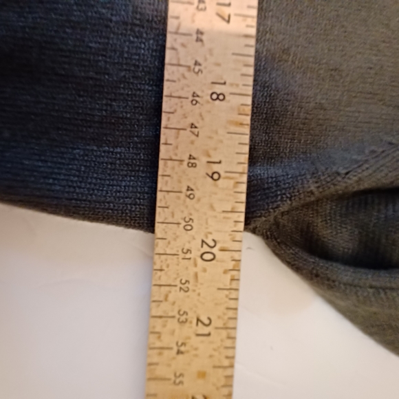 Vision apparel size petite large embroidered floral cardigan sweater - Picture 9 of 10